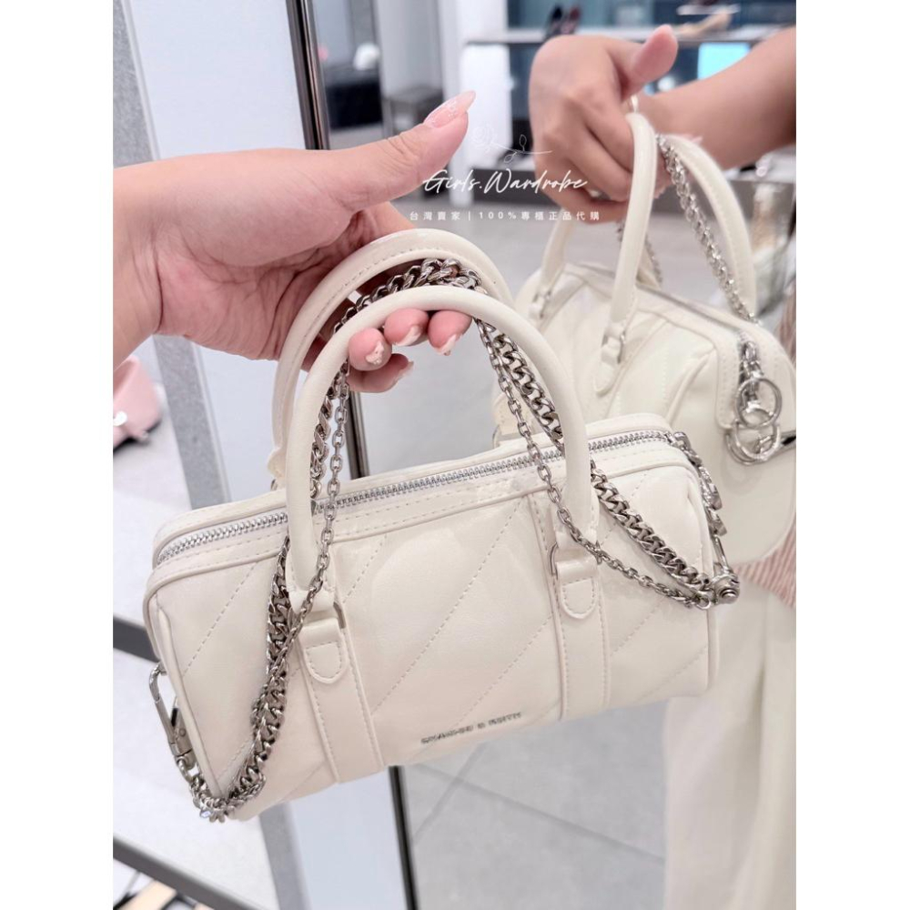 現貨🔥𝐆𝐢𝐫𝐥𝐬.𝐖𝐚𝐫𝐝𝐫𝐨𝐛𝐞｜小ck 多背法鍊條波士頓包CK2-30151559情人節禮物 生日禮物-細節圖7