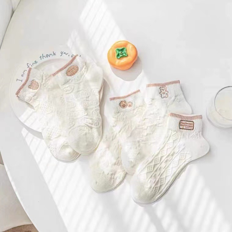台灣出貨✨現貨 襪子 白襪子 可愛造型碎花短襪 透氣 白色襪子 學生襪 透氣吸汗 透氣防汗 少女襪 船型襪 日系女襪百搭-細節圖10