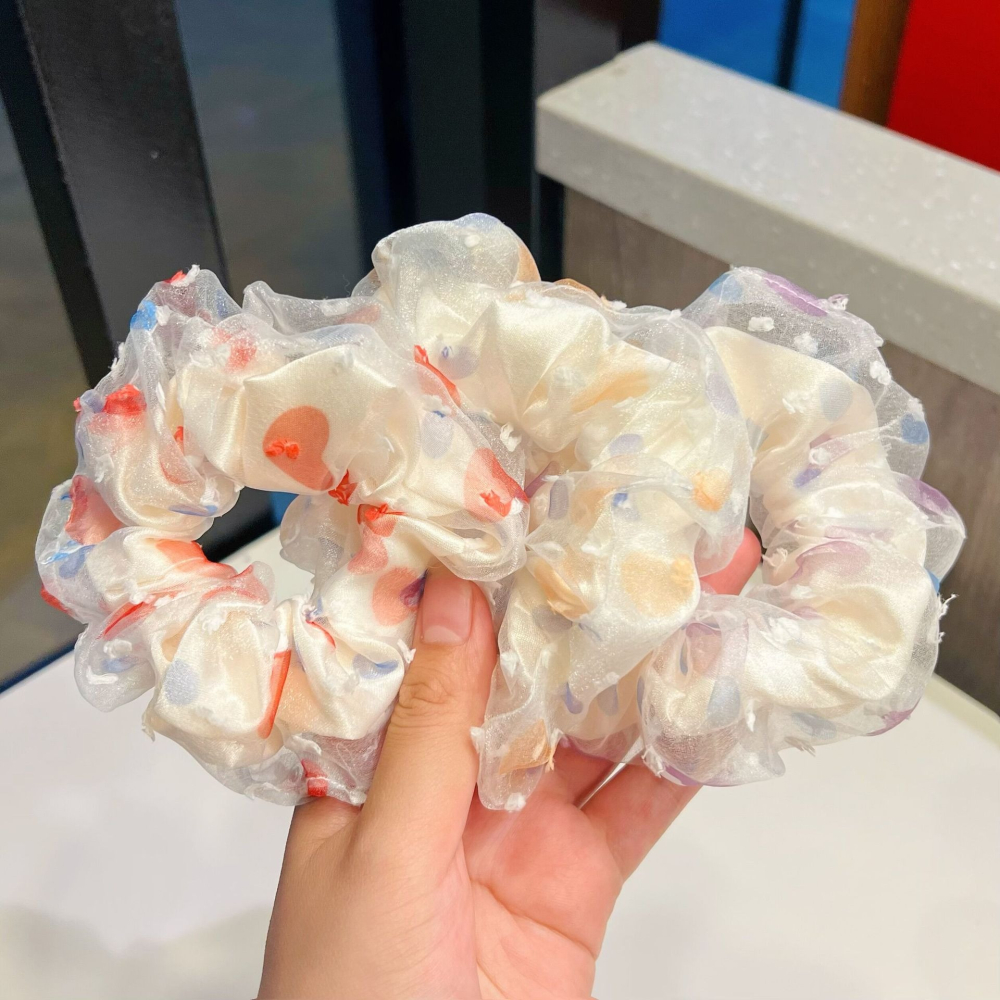 現貨 台灣 ✨ 大腸圈 雙層網紗波點大腸圈 春夏新款 髮圈 髮飾 韓版 甜美 髮束 薄紗 造型髮圈 皺摺髮圈 橡皮筋-細節圖4