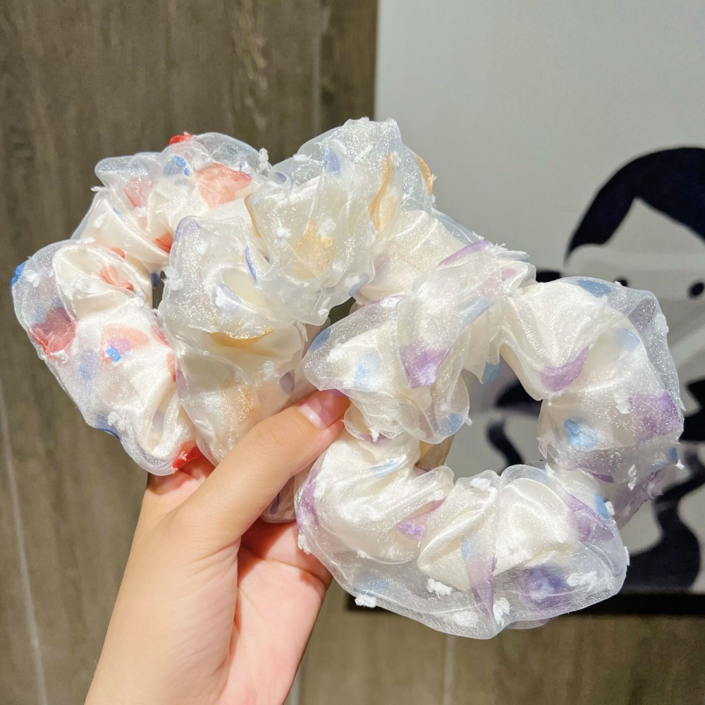 現貨 台灣 ✨ 大腸圈 雙層網紗波點大腸圈 春夏新款 髮圈 髮飾 韓版 甜美 髮束 薄紗 造型髮圈 皺摺髮圈 橡皮筋-細節圖5