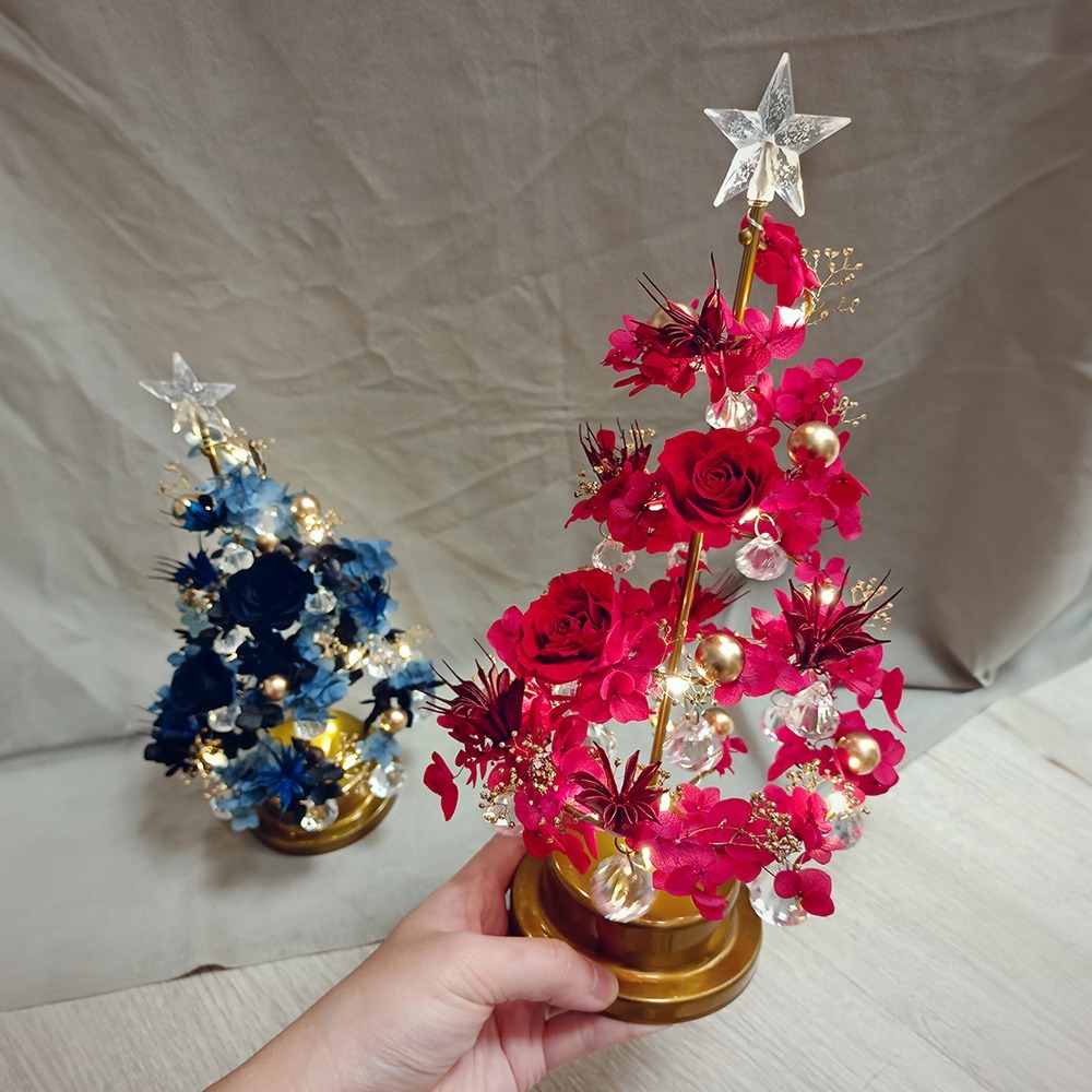 【KIRA與花花藝】聖誕獻禮．水晶LED燈永生花聖誕樹/聖誕紅/聖誕禮物/聖誕節/交換禮物/聖誕樹-細節圖8