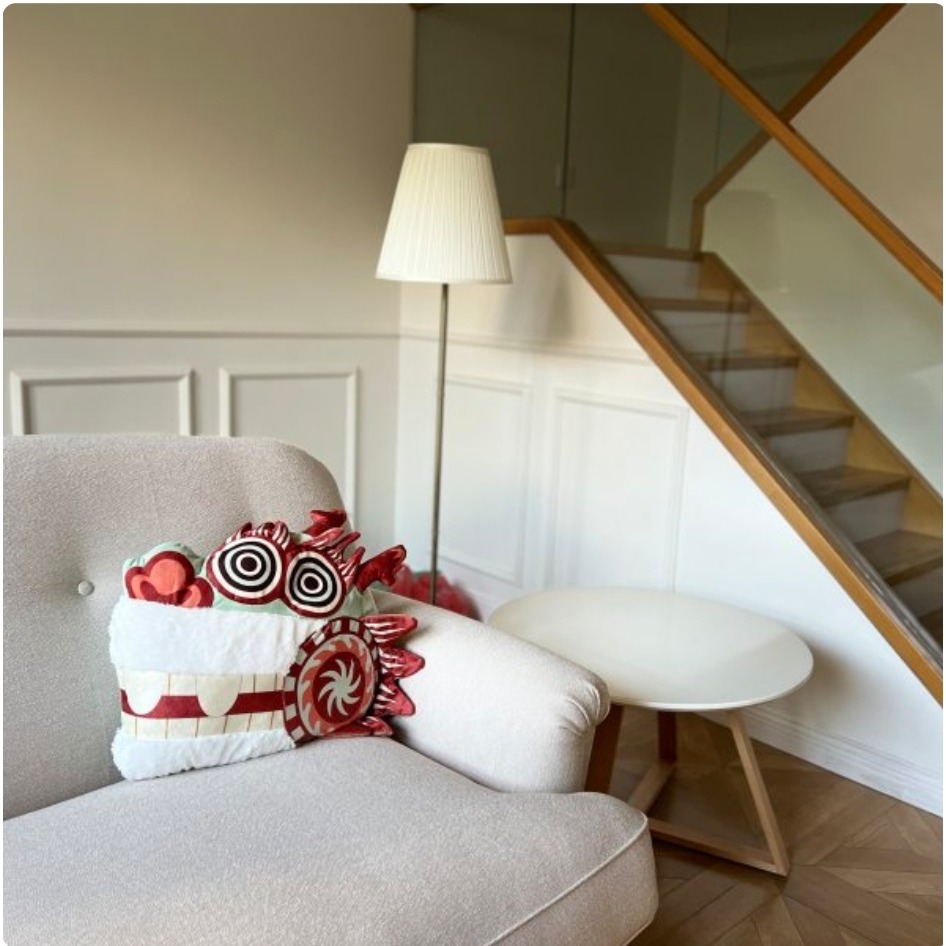 IKEA正版新品龍抱枕-細節圖2