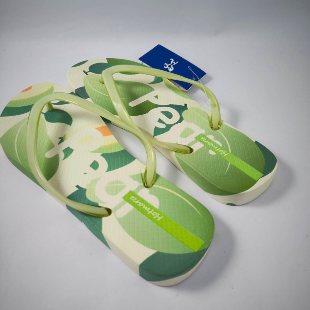 Hotmarzz 黑瑪 時尚 圖騰 環保材質 耐磨 防滑性佳  夾腳拖鞋  防水 HM7091A-20-細節圖7