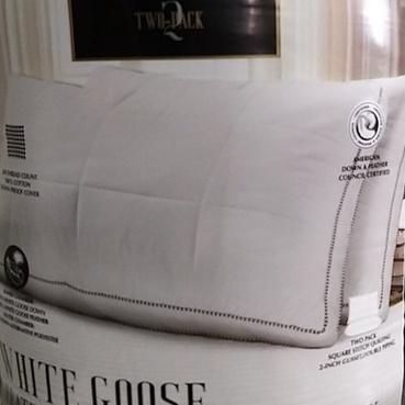 【築夢花世界】-COSTCO 好市多代購 Hotel Grand 白鵝毛枕、枕頭 2入組