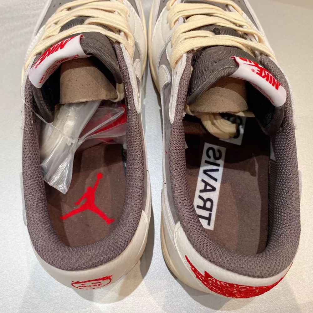 《Value》 NIKE Air Jordan 1 Mocha 白色 咖啡 卡其 摩卡 倒勾 反勾 DM7866-162-細節圖4