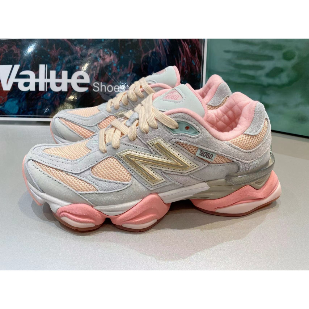 《Value》New Balance 9060 粉色 粉藍 舒適 透氣 老爹鞋 慢跑鞋 男女 穿搭 U9060JG1-細節圖2