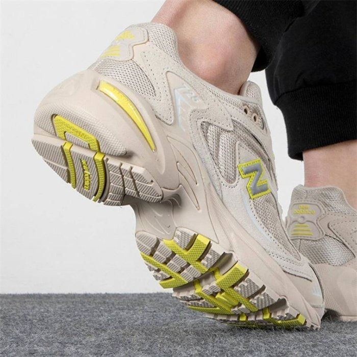 《Value》NEW BALANCE 白色 米白 灰白 螢光黃 復古 休閒 穿搭 慢跑鞋 李知恩 ML725NK1-細節圖4