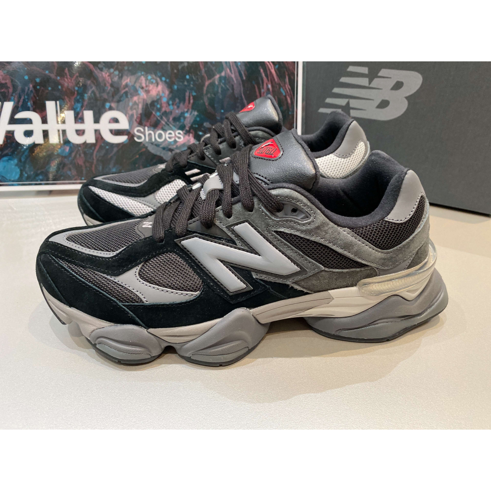 《Value》New Balance NB9060 黑灰 全黑 厚底 增高 老爹鞋 男女鞋 百搭 U9060BLK-細節圖2