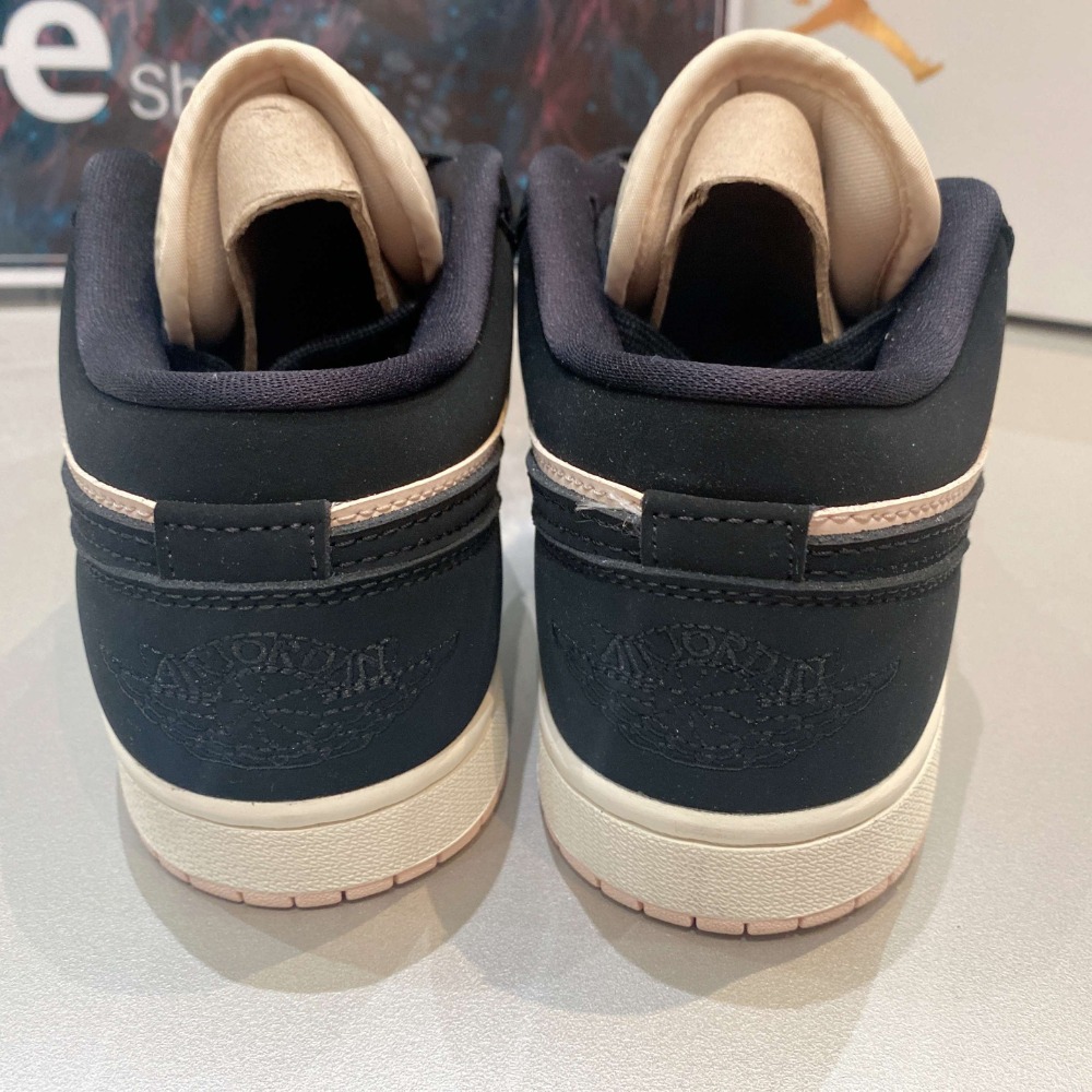 《Value》Nike Air Jordan 1 Low ＂Guava lce＂ 黑粉 低筒 板鞋 DC0774-003-細節圖2