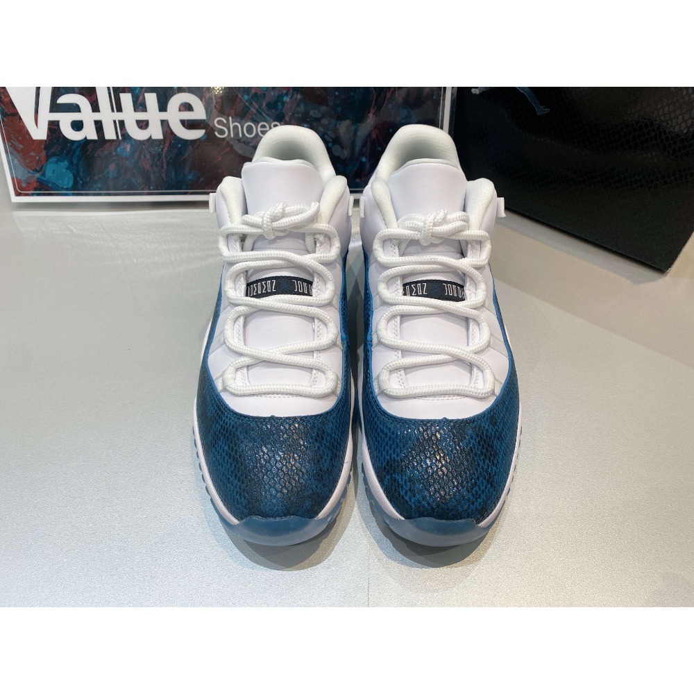 《Value》Air Jordan 11 Low Navy Snakeskin 藍蛇 低筒 籃球鞋 CD6846-102-細節圖3