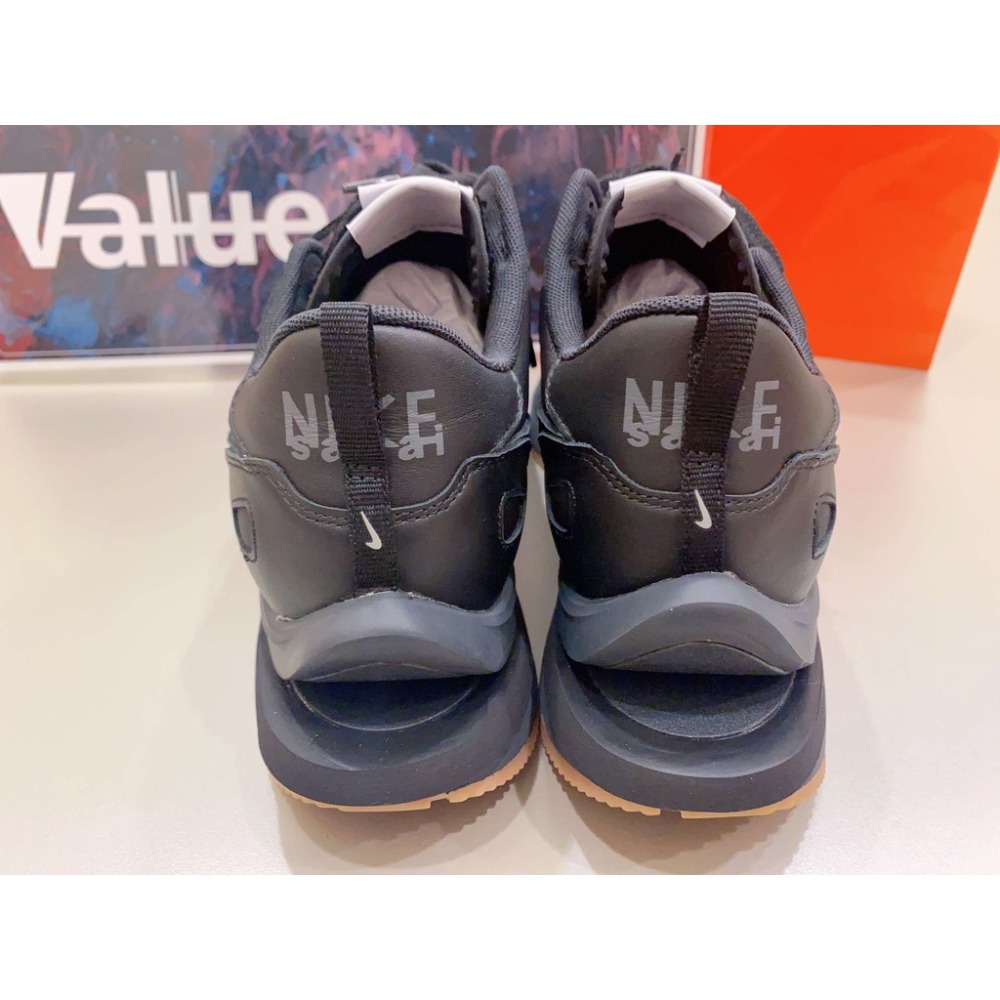 《Value》Sacai X Nike Vaporwaffle 黑色 全黑 膠底 解構 休閒鞋 DD1875-001-細節圖3