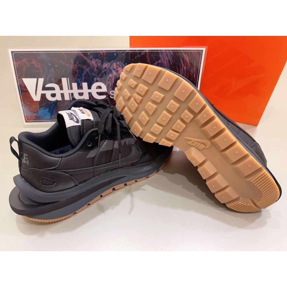 《Value》Sacai X Nike Vaporwaffle 黑色 全黑 膠底 解構 休閒鞋 DD1875-001-細節圖4