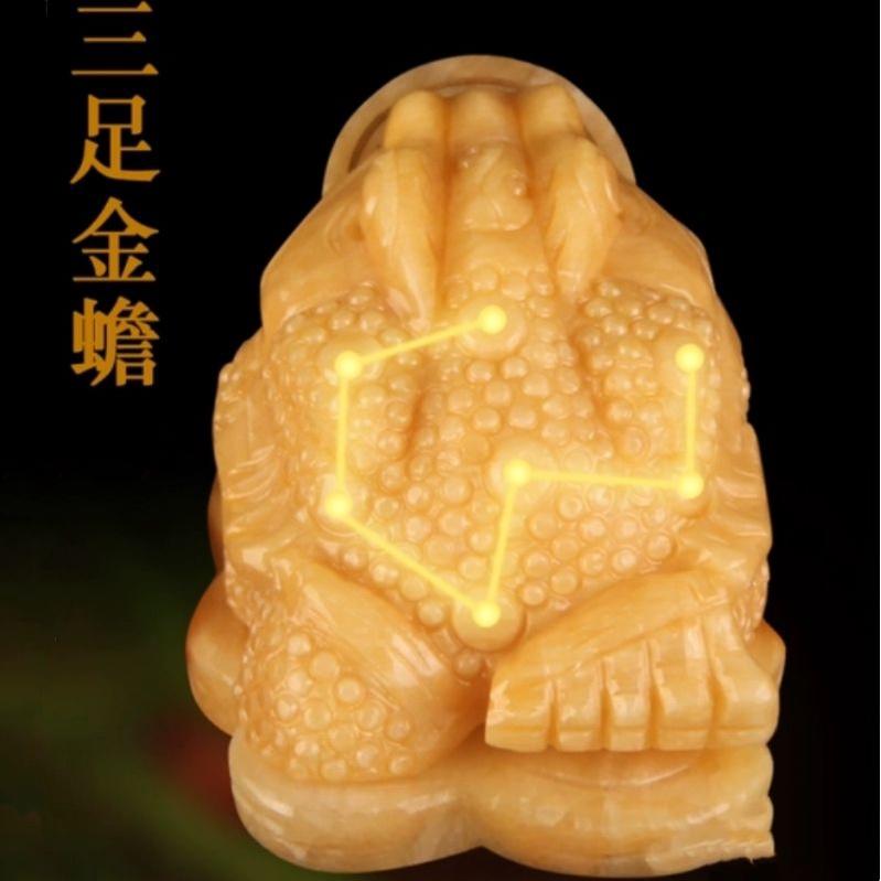 『富貴坊』【開光】天然米黃玉石招財金蟾蜍(贈底座)，蟾蜍，金蟾，三腳蟾蜍，黃玉蟾蜍，化煞招財，黃玉金蟾，旺財吸錢-細節圖3