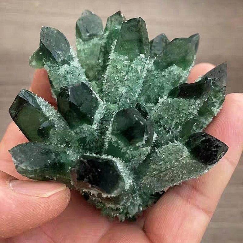 『富貴坊』【開光淨化】天然綠水晶簇(送底座)，綠水晶柱，綠水晶，水晶，學生考試，升遷面試，東陵玉，綠幽靈，升官發財-細節圖4