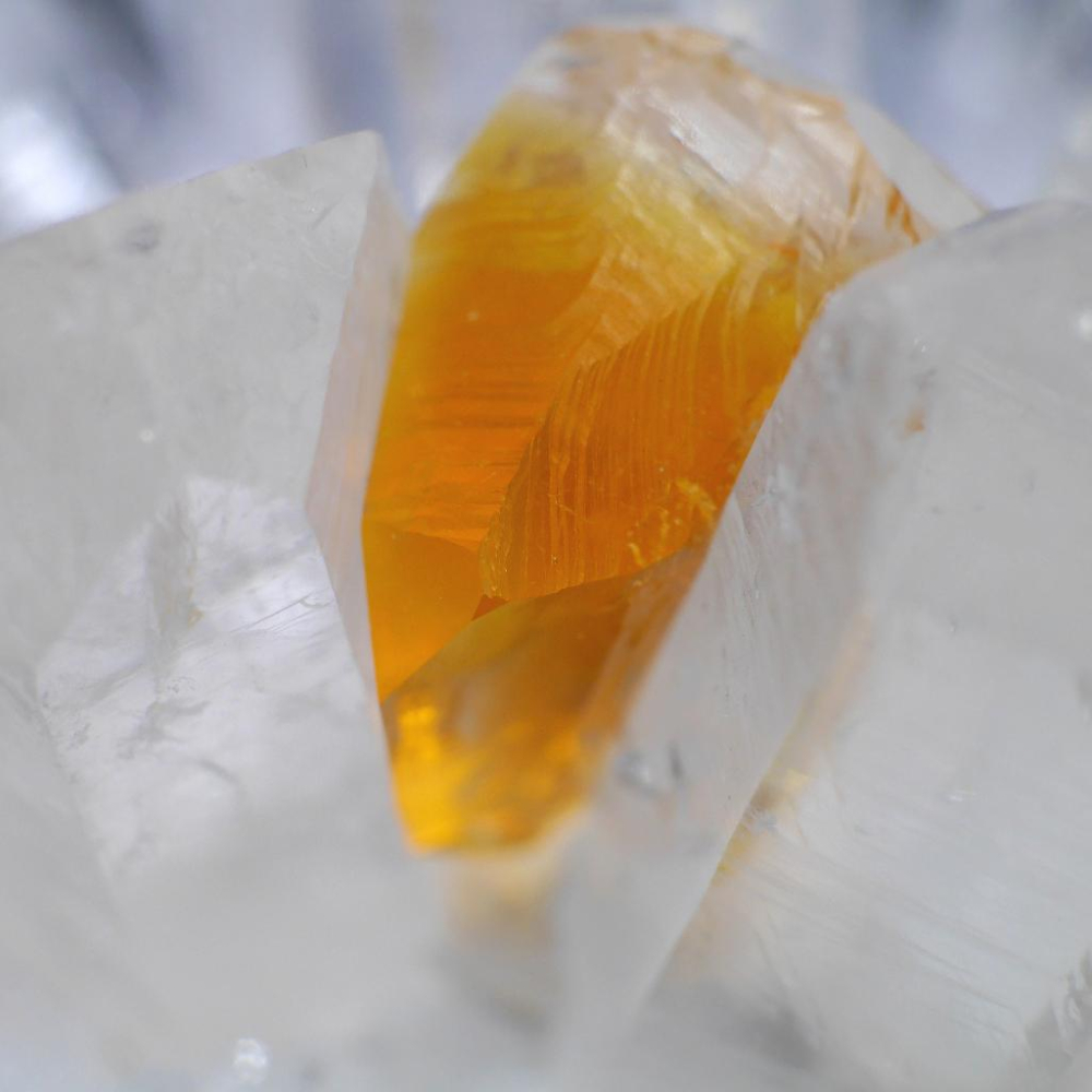 白水晶簇(人工晶簇) 台灣現貨天天出貨-供佛、淨化、增加正能量、白水晶柱、賣場另有售黃水晶簇、綠水晶簇、心經白水晶、大悲-細節圖4