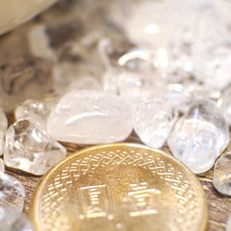 消磁水晶、水晶碎石 台灣現貨天天出貨、淨化水晶、白水晶碎石、黑曜石碎石、粉晶碎石、超七水晶、青金石碎石、南紅瑪瑙碎石-細節圖2