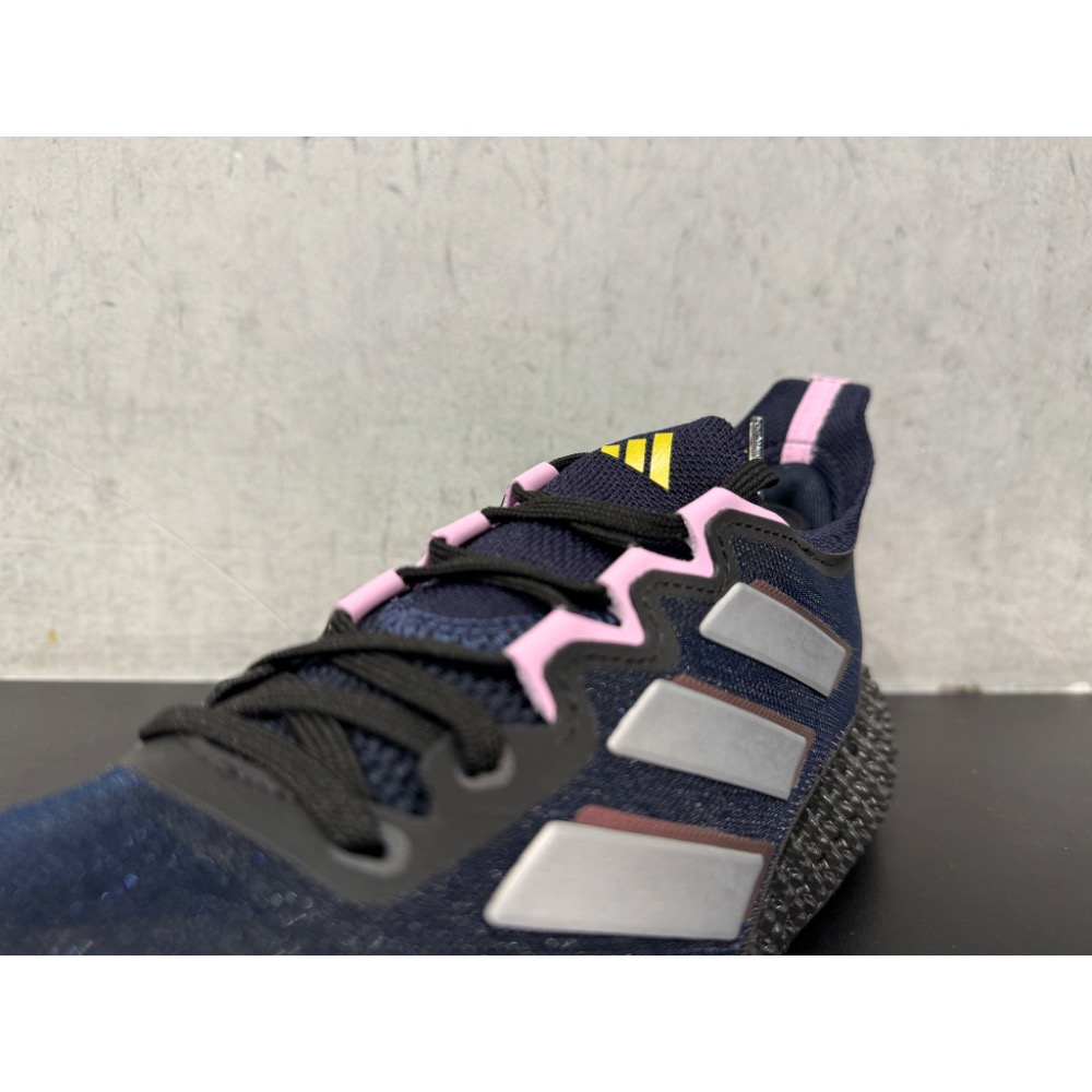 ADIDAS 4DFWD 3 W 女生慢跑鞋 ID3501-細節圖2