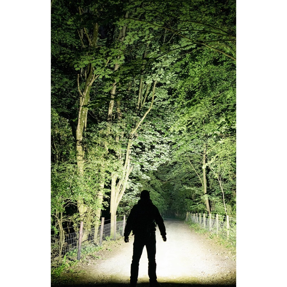 NITECORE台灣現貨 EDC37 戰術EDC手電筒 8000流明 420米 內置電池 爆閃 流明盾 搜索 EDC-細節圖3