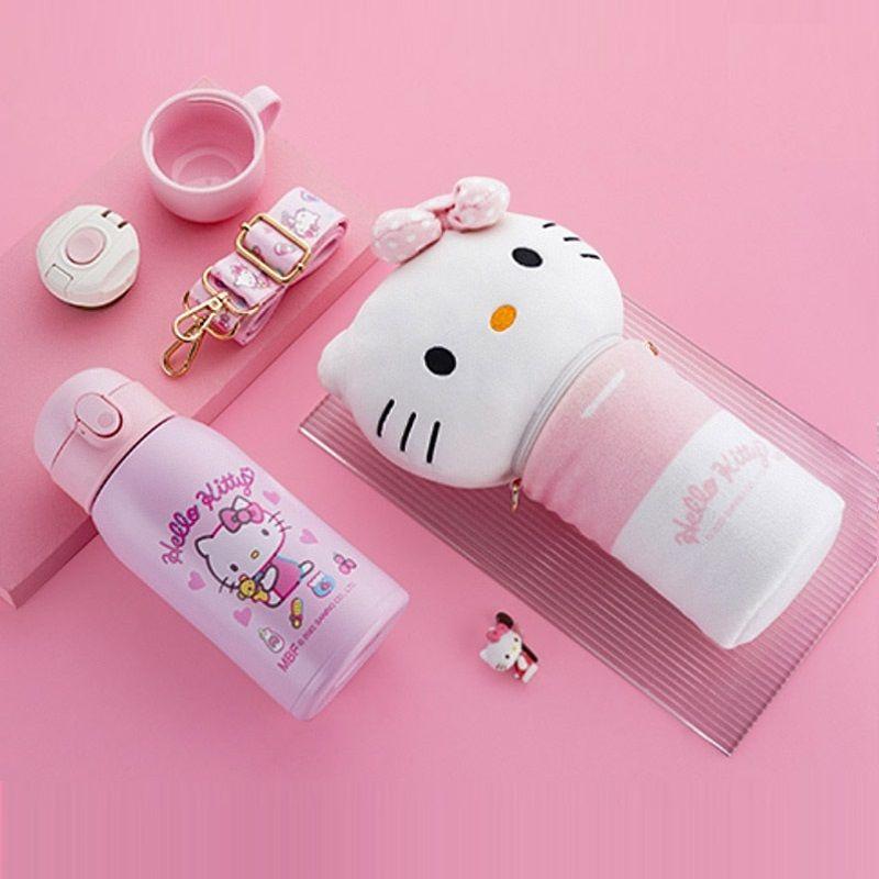 【台灣現貨】三麗鷗 娃娃杯套雙蓋吸管保溫瓶 附背帶 550ml(多款可選) 保溫杯 兒童保溫瓶 KT 大耳狗-細節圖2