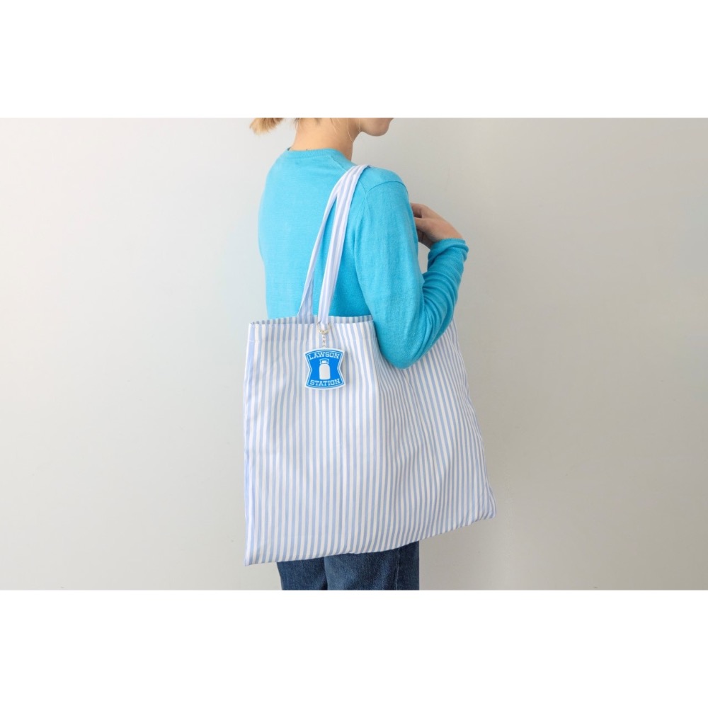 現貨 日本🇯🇵LAWSON OFFICIAL BOOK 羅森的招牌房間燈/燈鑰匙圈吊飾-細節圖5