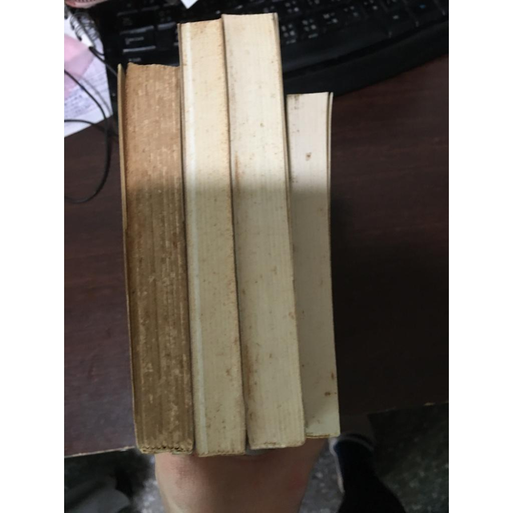 【阿得二手書籍】  小說 阿信 窗邊的小荳荳 移魂怪物 我被爸爸賣了-細節圖2