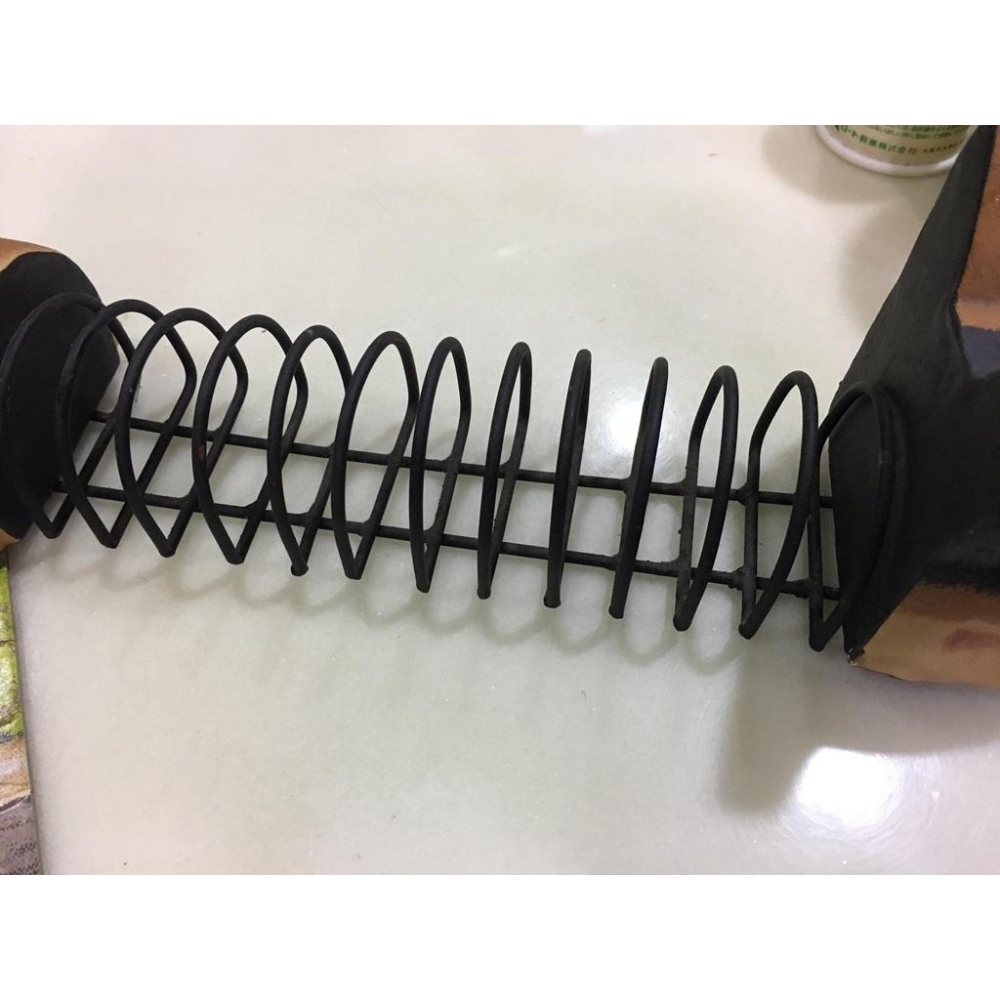 【阿得二手雜物】貓咪CD鐵架  / 擺設品 收藏架-細節圖2