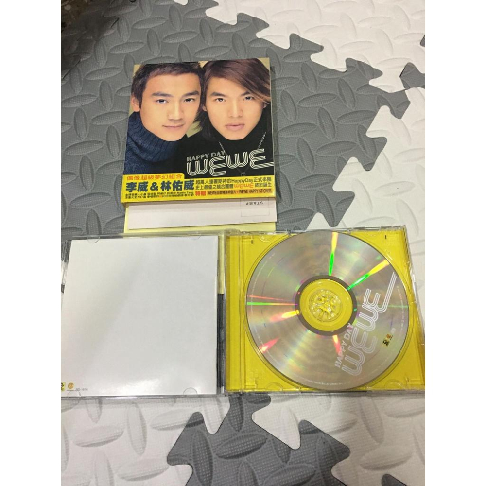 【阿得二手CD】WEWE 李威＆林佑威(Happy DAY) / 李威 束口袋 / 吐司男之吻原聲帶+小說-細節圖2