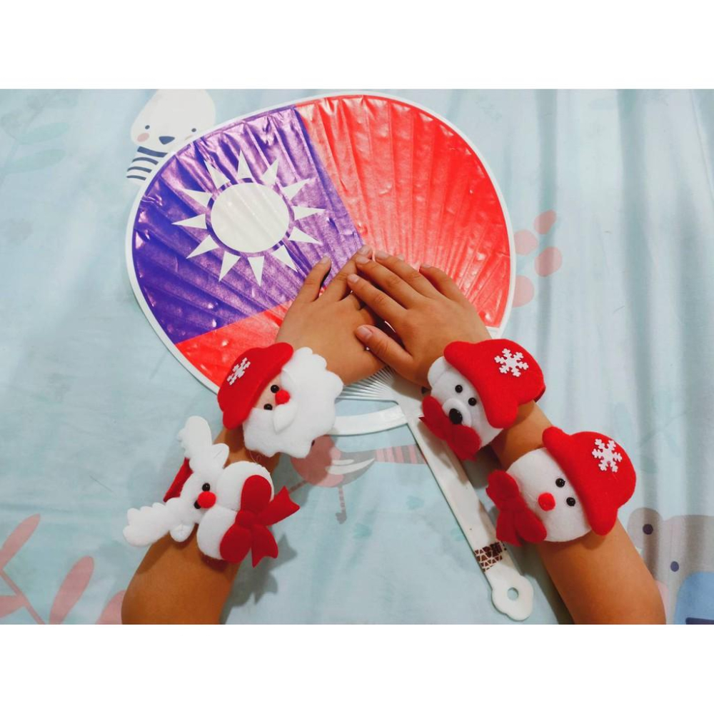 🚚台灣現貨🚚 聖誕手環 聖誕拍拍圈 拍拍圈 聖誕節 聖誕節禮物 聖誕手環 發光手圈 聖誕手圈 聖誕裝飾 聖誕拍拍手 聖誕-細節圖4