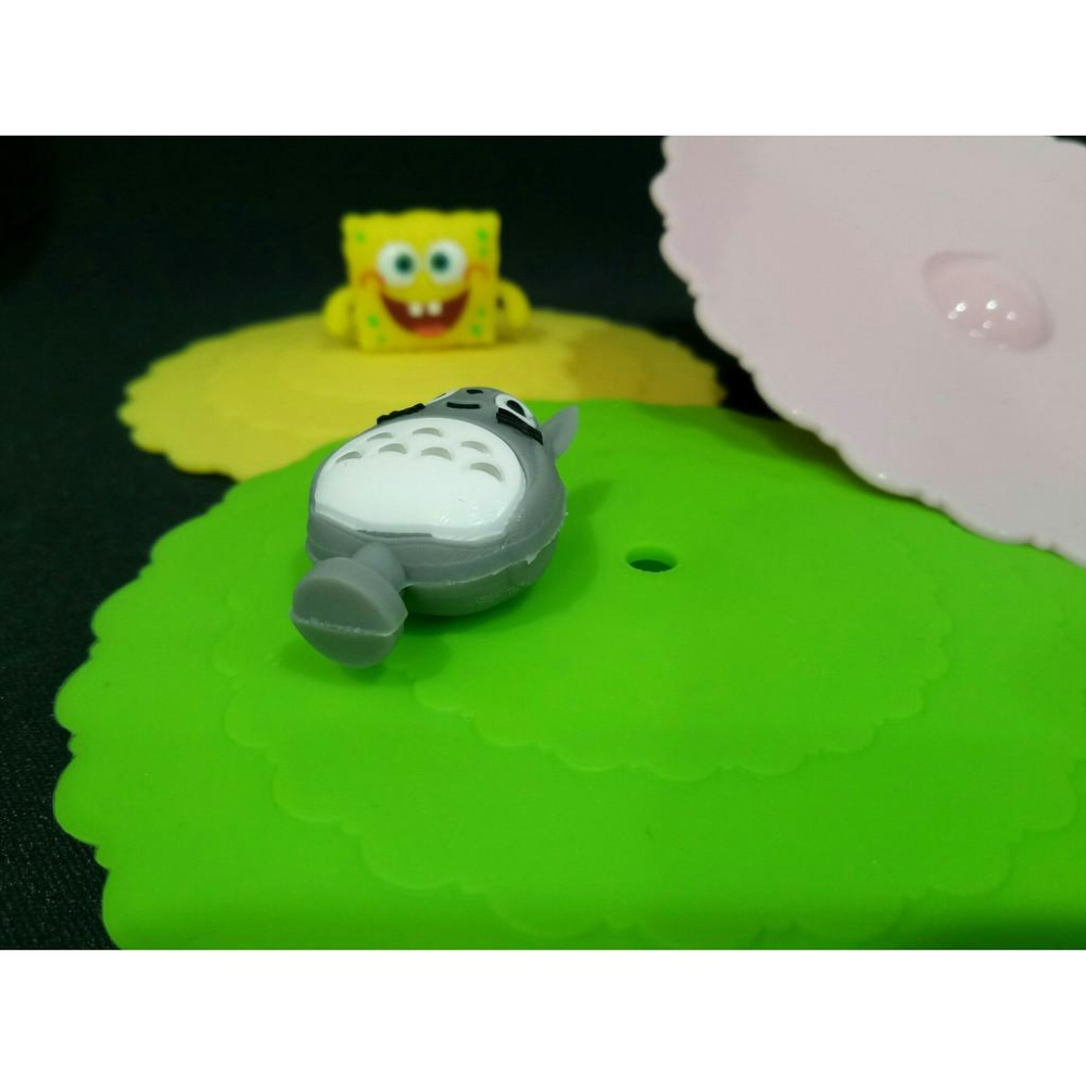 🇹🇼現貨🚚 卡通矽膠杯蓋 卡通杯蓋 卡通矽膠杯蓋 軟膠杯蓋 矽膠杯蓋 杯蓋  密封防漏杯蓋 環保杯蓋 防塵杯蓋 杯子蓋-細節圖9