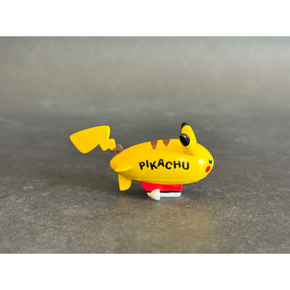 寶可夢中心 日版 皮卡丘大遊行 皮卡丘 飛行船 公仔 盒玩 食玩 非 盲盒 扭蛋 謎擬Q 滑板 百變怪 伊布 生態球-細節圖3