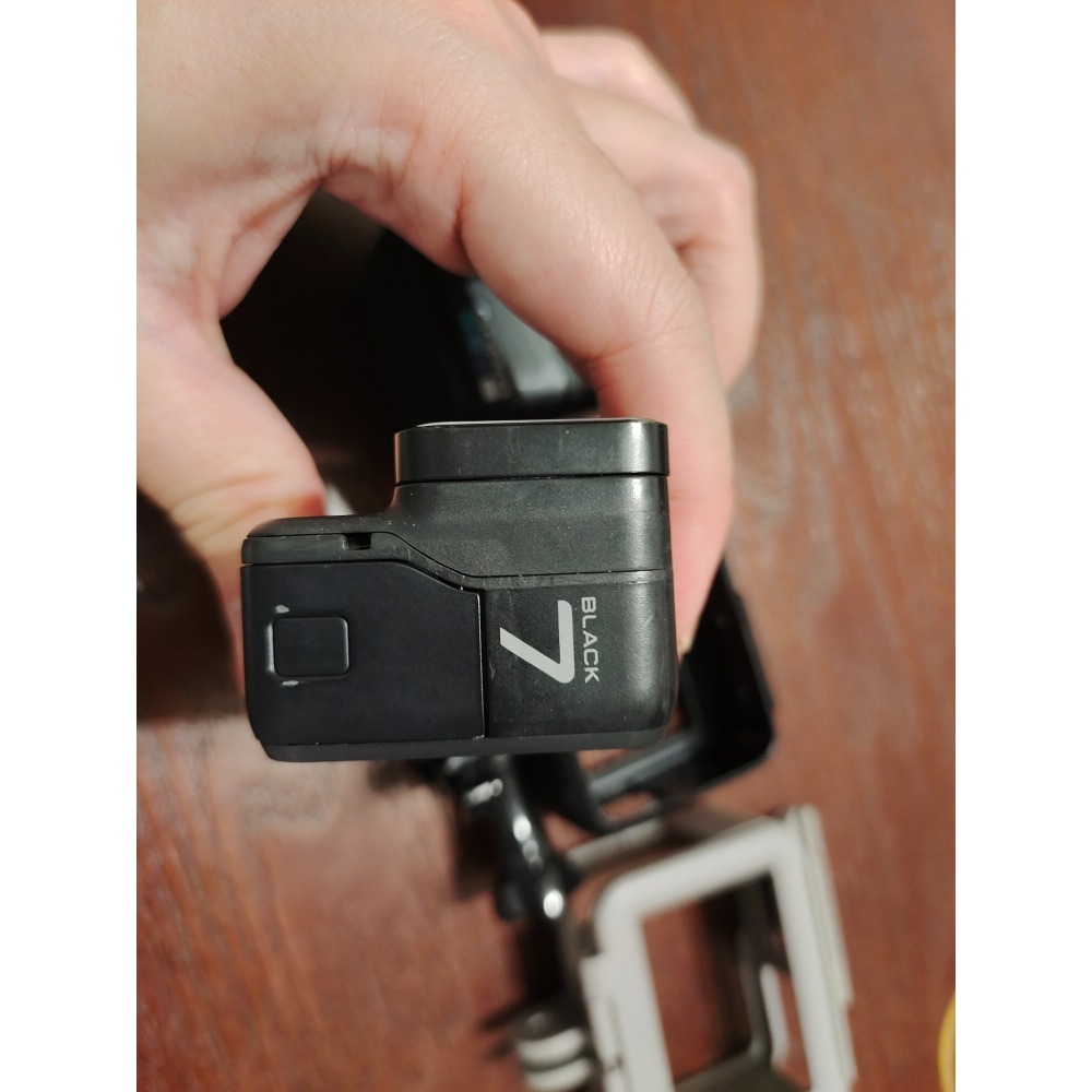 gopro7 外觀有刮痕使用痕跡-細節圖4