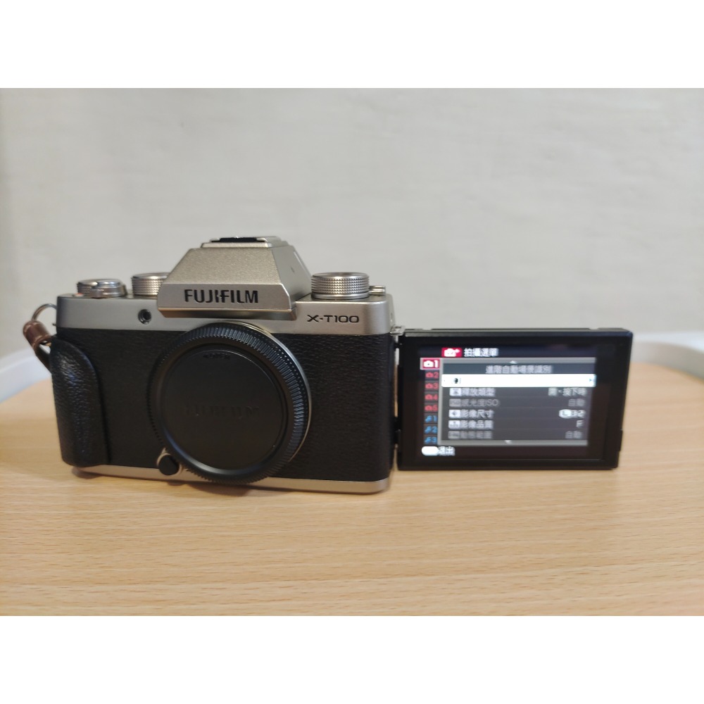 fujifilm xt100, fujifilm xt-100微單眼單機身,有翻轉螢幕，WiFi 傳輸-細節圖5