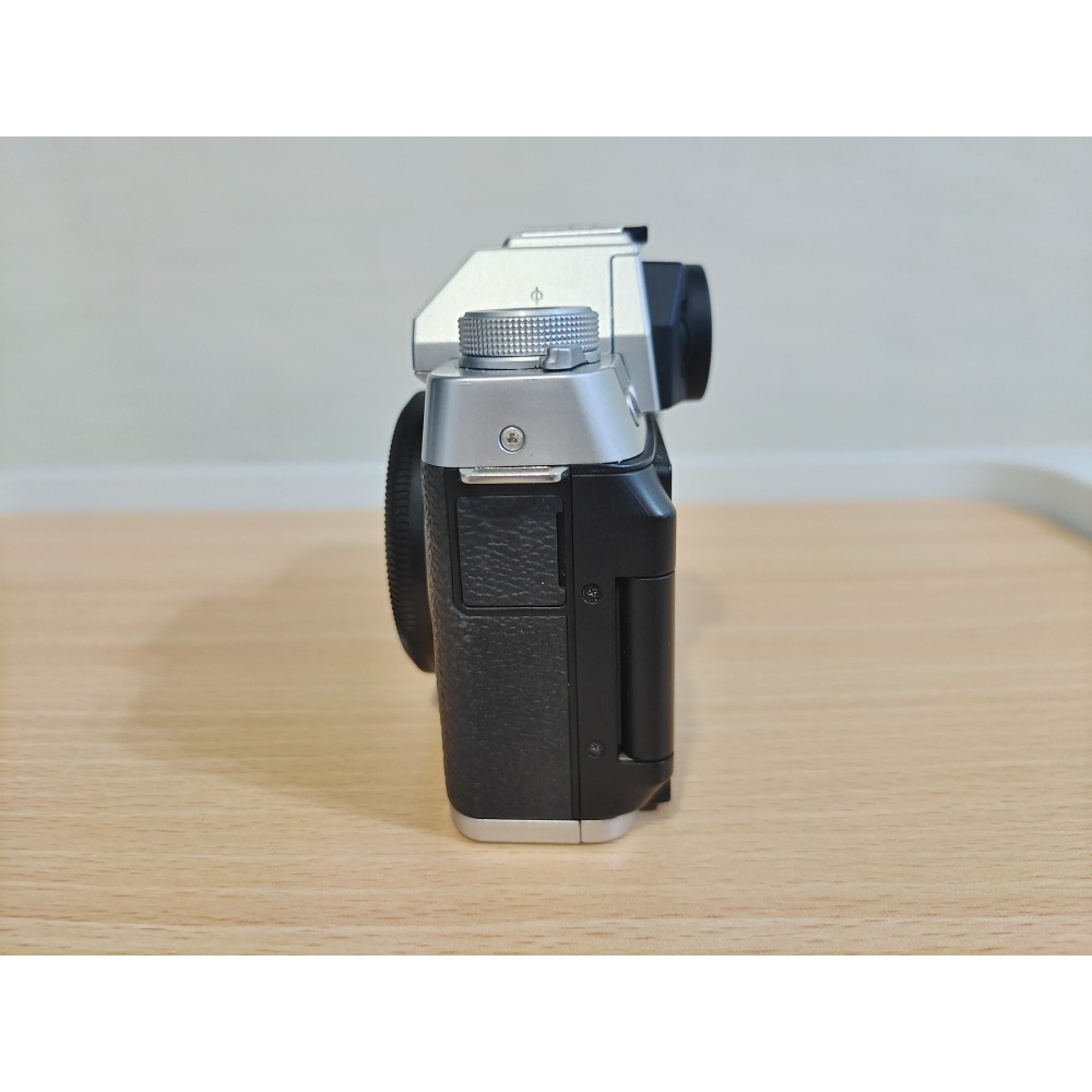 現貨-fujifilm xt200,xt-200,x-t200,含xc 1545富士微單眼相機,翻轉自拍-細節圖3