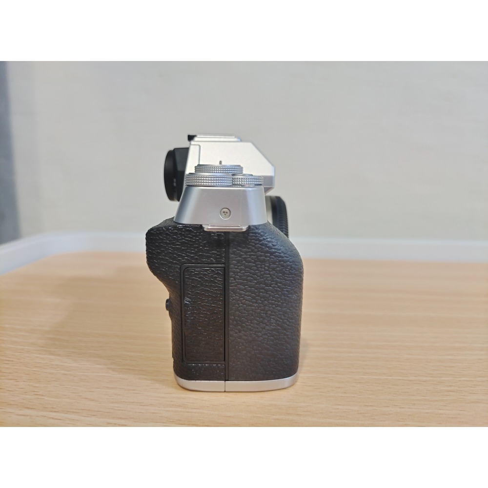 現貨-fujifilm xt200,xt-200,x-t200,含xc 1545富士微單眼相機,翻轉自拍-細節圖5