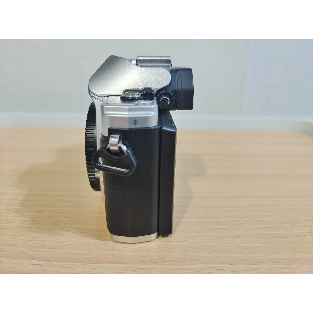 現貨，olympus em10iii,em10 mark iii,單眼數位相機，有wifi-細節圖2