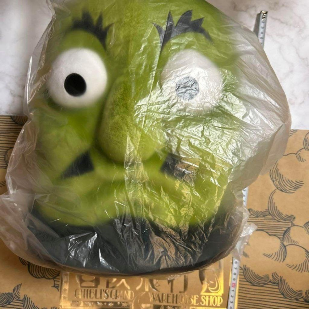 日本 吉卜力公園 大倉庫 限定 神隱少女 M號 舞首 綠頭 綠首 三顆頭 娃娃 玩偶 交換禮物 生日禮物 禮物-細節圖8