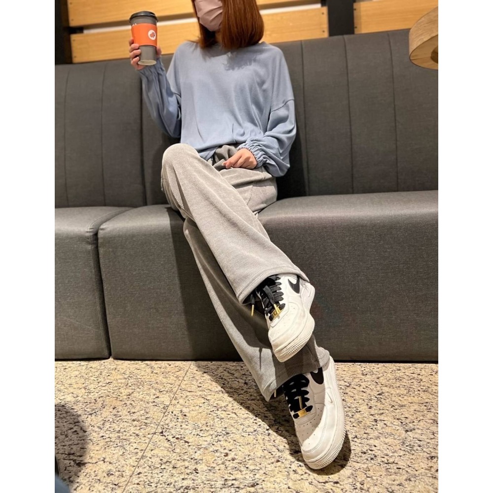 🌟暖暖上市🌟 微光燈芯絨寬闊落地褲✅舒適輕鬆好穿搭💯-細節圖9