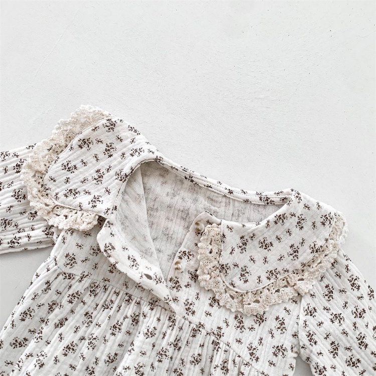 【24H出貨】包屁衣💛 碎花蕾絲娃娃領包屁衣 (附贈帽子) 新生兒包屁衣 長袖包屁衣 新生兒衣服 嬰兒衣服 包屁-細節圖4