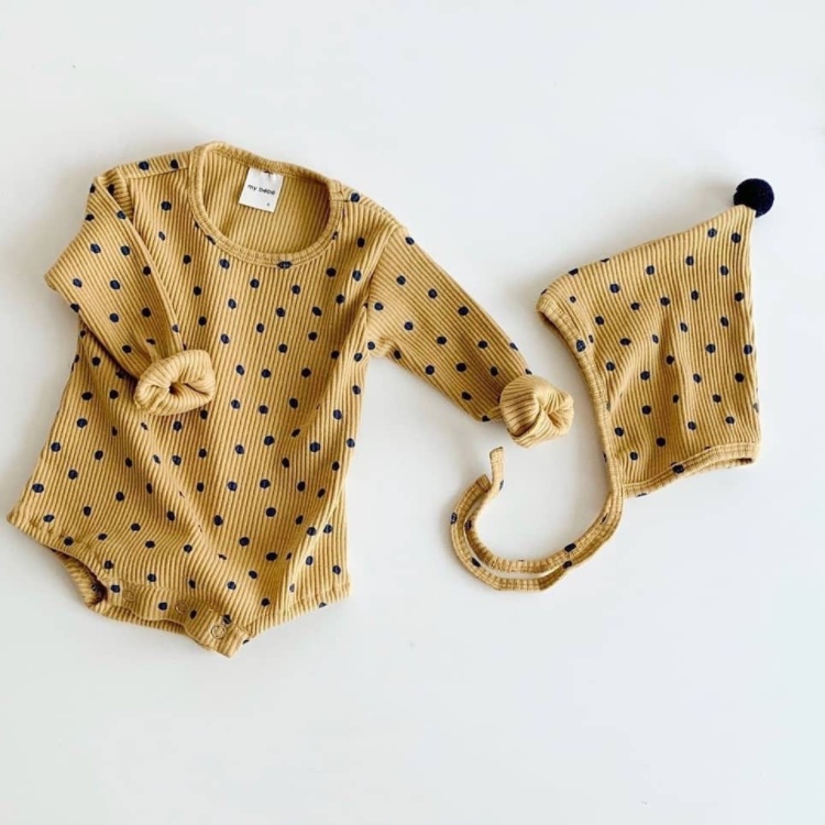 包屁衣【24H出貨】💛韓系 點點印花長袖包屁衣（附贈帽子）包屁衣 新生兒包屁衣 長袖包屁衣 新生兒衣服 嬰兒衣服 童裝-細節圖6