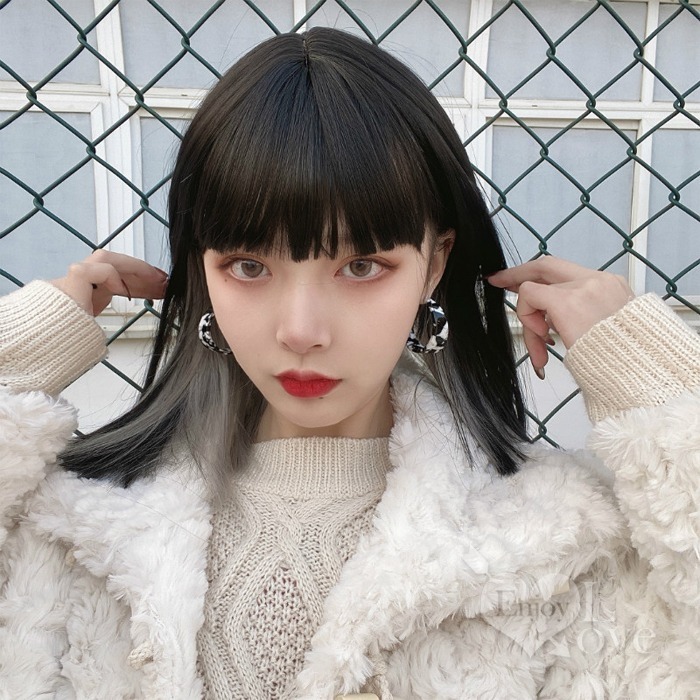 裝扮假髮 齊瀏海耳圈染雙色中短髮假髮【黑色+奶奶灰】男女通用假髮 網美網紅直播 角色扮演 表演派對裝扮 男扮女 偽娘變裝-細節圖5