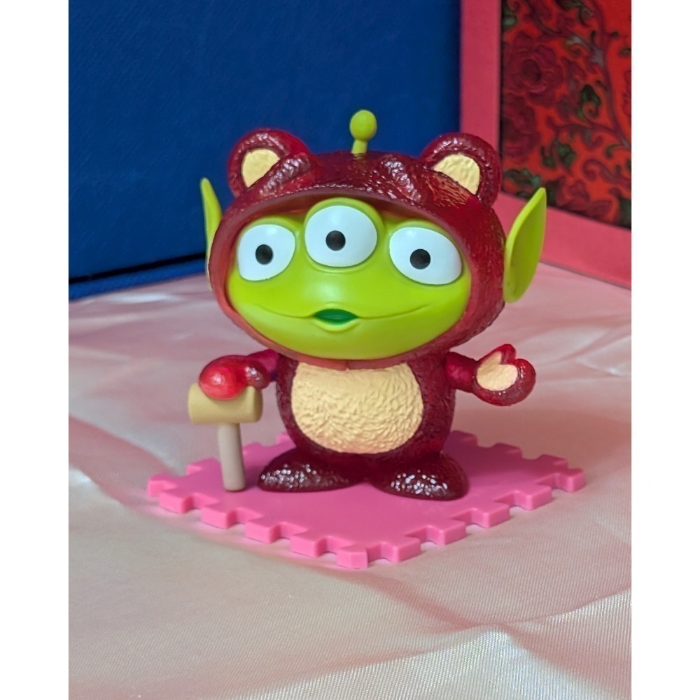 野獸國三眼怪變裝派對特別版玩具總動員外星人黑白配版胡迪夜光版巴斯光年透明版熊抱哥火腿豬怪獸電力公司珠光版毛怪金屬色版阿布-細節圖3