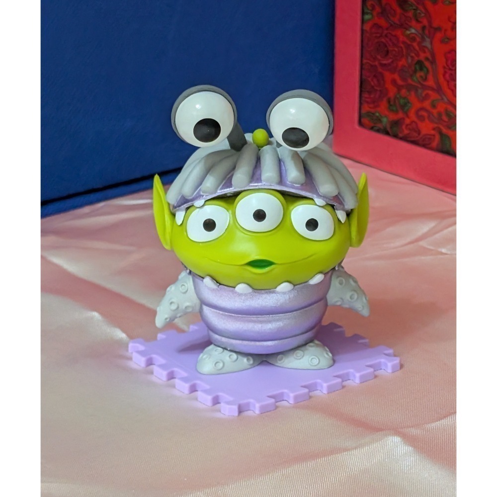 野獸國三眼怪變裝派對特別版玩具總動員外星人黑白配版胡迪夜光版巴斯光年透明版熊抱哥火腿豬怪獸電力公司珠光版毛怪金屬色版阿布-規格圖11