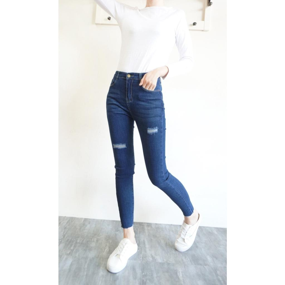 獨家訂製 超彈力交織丹寧 高腰顯瘦 牛仔褲 小腳褲 休閒牛仔褲 質感刷破 素色百搭 長褲【851-361】S~XL-細節圖8