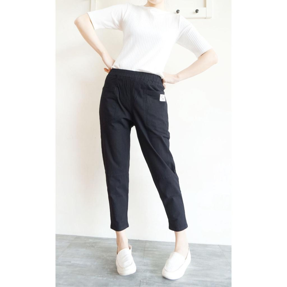 高腰鬆緊 休閒棉麻哈倫褲 寬鬆舒適 彈力顯瘦 素色百搭 春夏必備 薄款長褲 【253-612】M~2L(卡其、黑兩色)-細節圖7