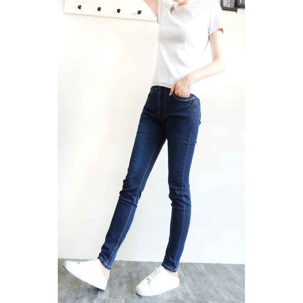 中大尺碼 中腰牛仔褲 彈力顯瘦 牛仔褲女 牛仔長褲 素面百搭 ins潮流 修身長腿 休閒長褲【535-779】M~3L-細節圖5