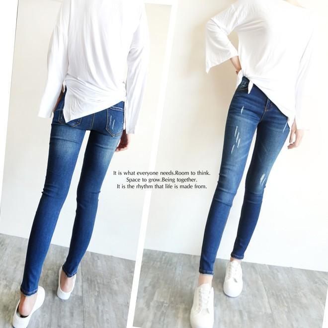 【台灣出貨】美腿翹臀神褲 復古刷色 質感微刷破 超彈顯瘦 中低腰小腳牛仔褲【715-792】深藍色(S~XL)-細節圖4