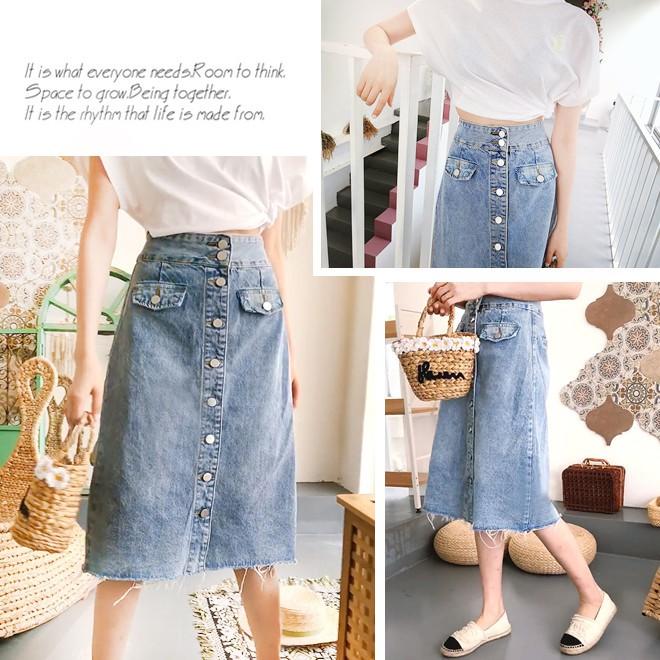 免運現貨 牛仔長裙 牛仔裙 水洗復古刷色 A字長裙 挺版顯瘦 亮眼排釦 裙襬抓鬚【517-900】藍色(S~XL)-細節圖3
