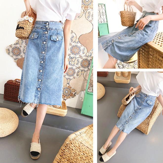 免運現貨 牛仔長裙 牛仔裙 水洗復古刷色 A字長裙 挺版顯瘦 亮眼排釦 裙襬抓鬚【517-900】藍色(S~XL)-細節圖7