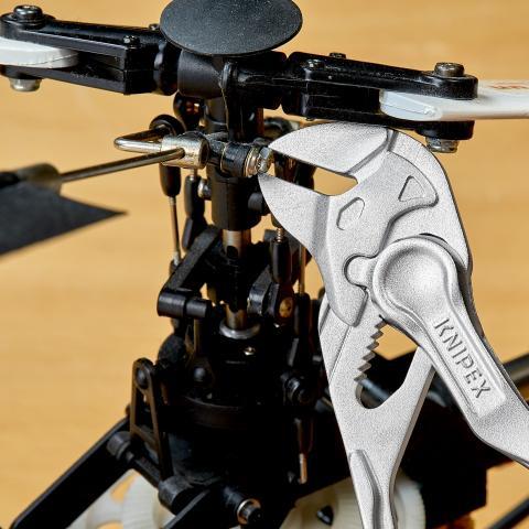 (燦光五金)8604100德國k牌/KNIPEX/4＂迷你板手/航空飛機用/機器戰警/鎖螺絲/限量販售/下單即可出貨-細節圖3