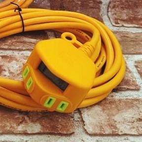 (燦光五金)動力延長線(2芯*4插)/開關4插孔/多尺寸/中繼線/延長線/插頭/TENG黃/專利4插/新安規過載保護-細節圖2